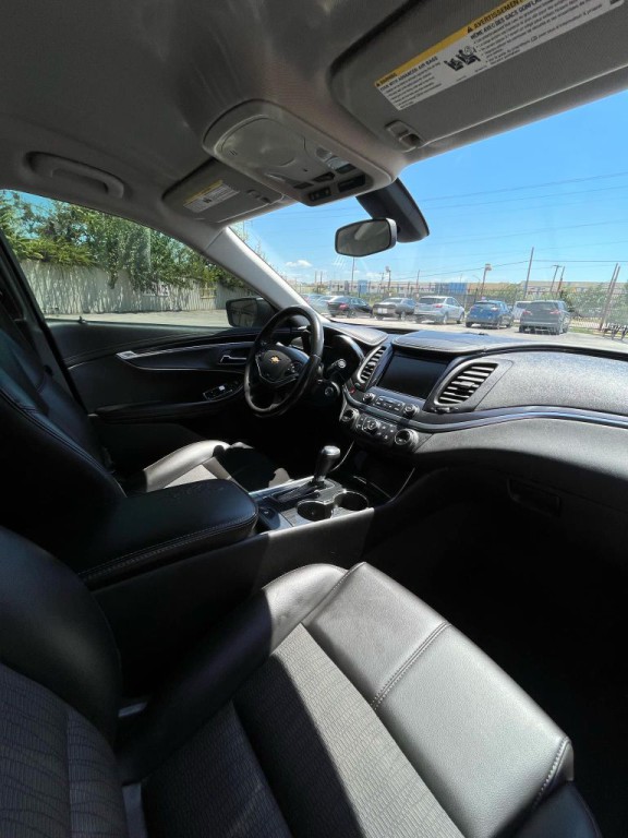 2016 Chevrolet Impala Image 11