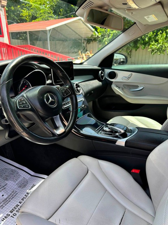 2015 Mercedes-Benz C-Class Image 8