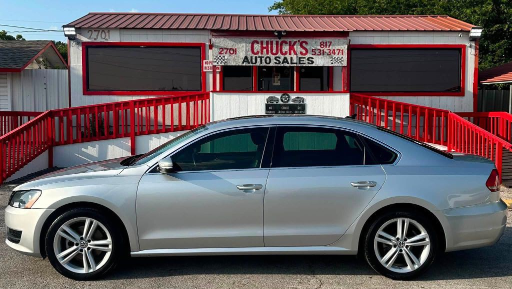 2015 Volkswagen Passat Image 3