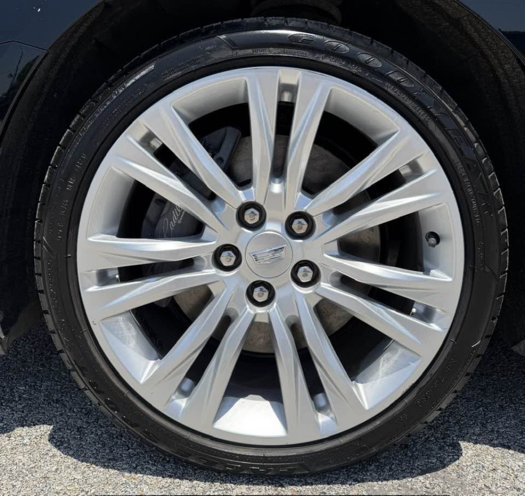 2018 Cadillac XTS Image 4