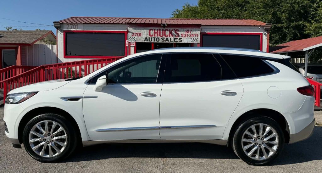 2021 Buick Enclave Image 3