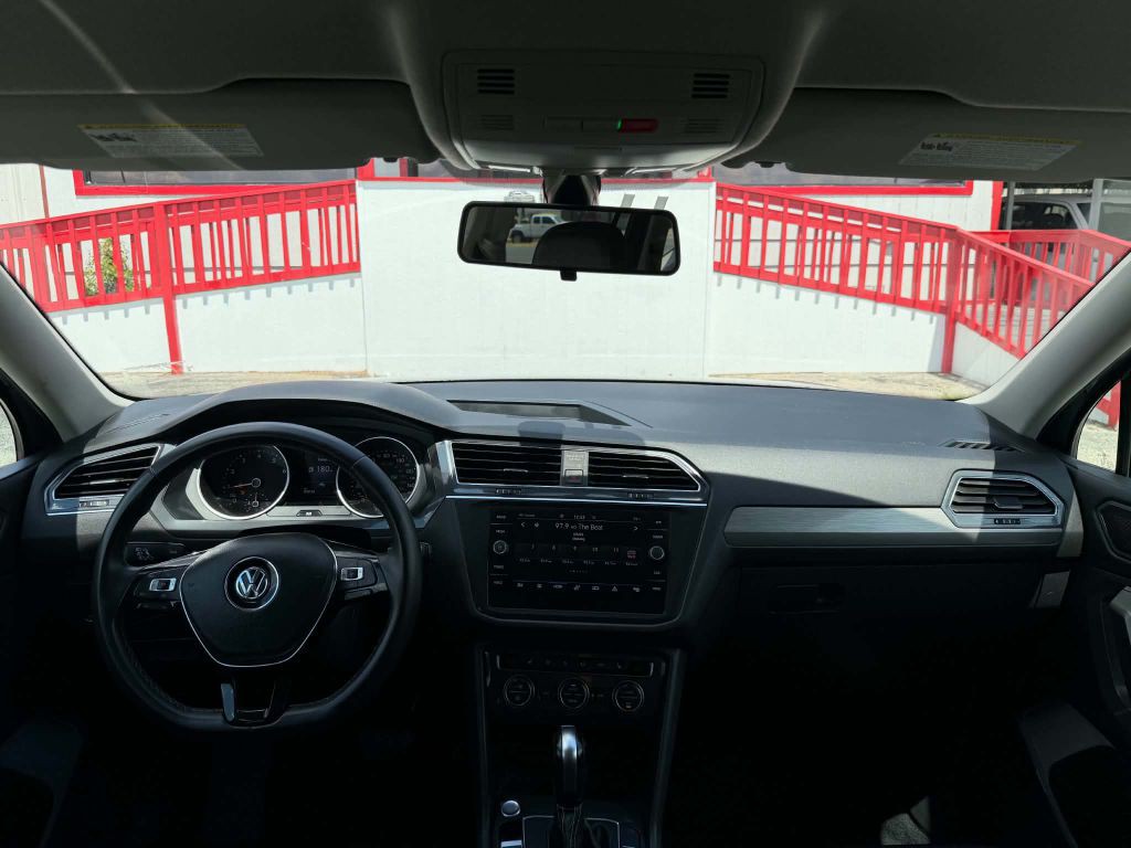 2021 Volkswagen Tiguan Image 6