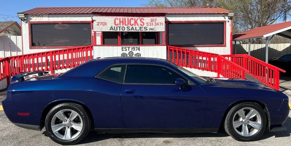 2014 Dodge Challenger Image 3