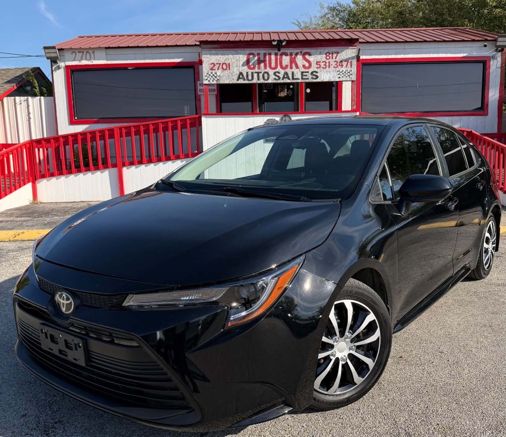 2023 Toyota Corolla Image 1