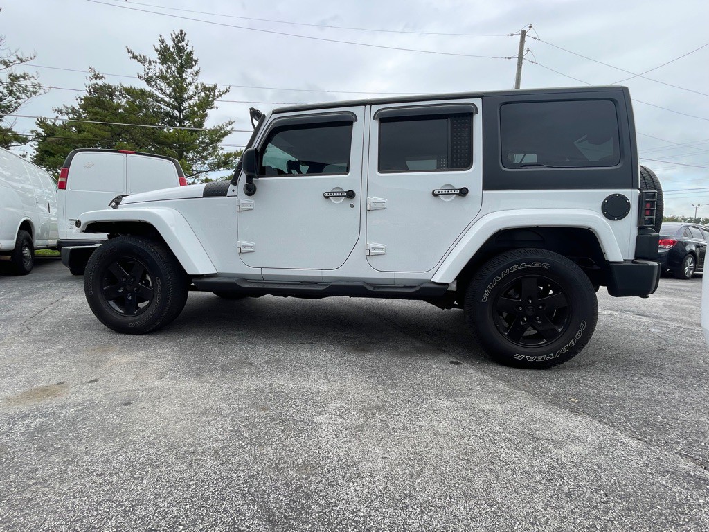 2012 Jeep Wrangler Unlimited Image 7