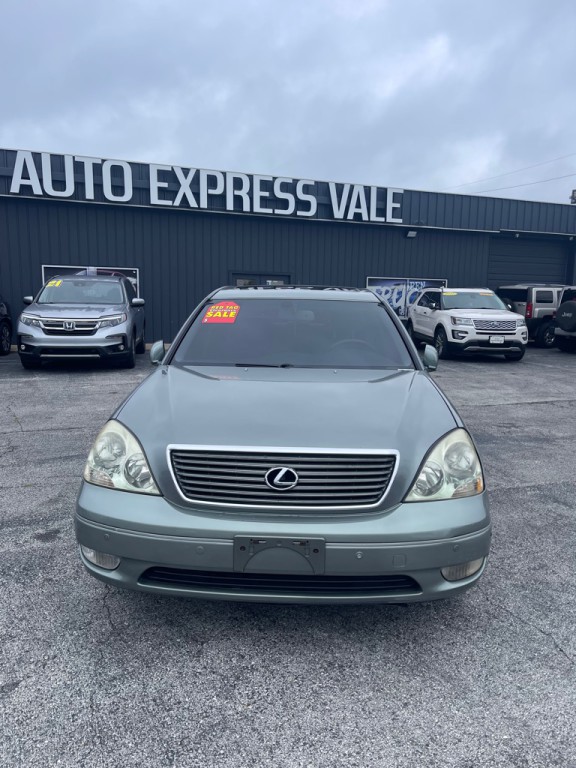 2003 Lexus LS Image 2