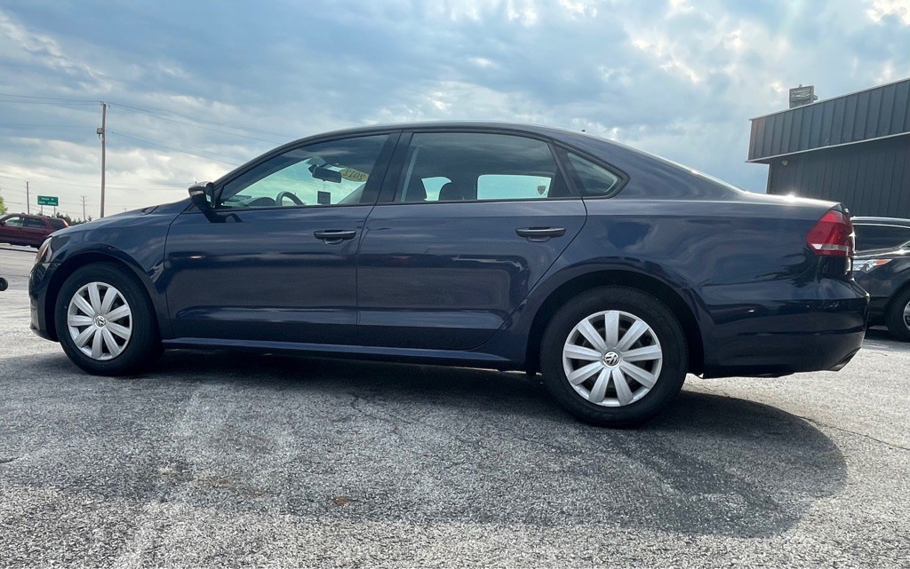2012 Volkswagen Passat Image 5