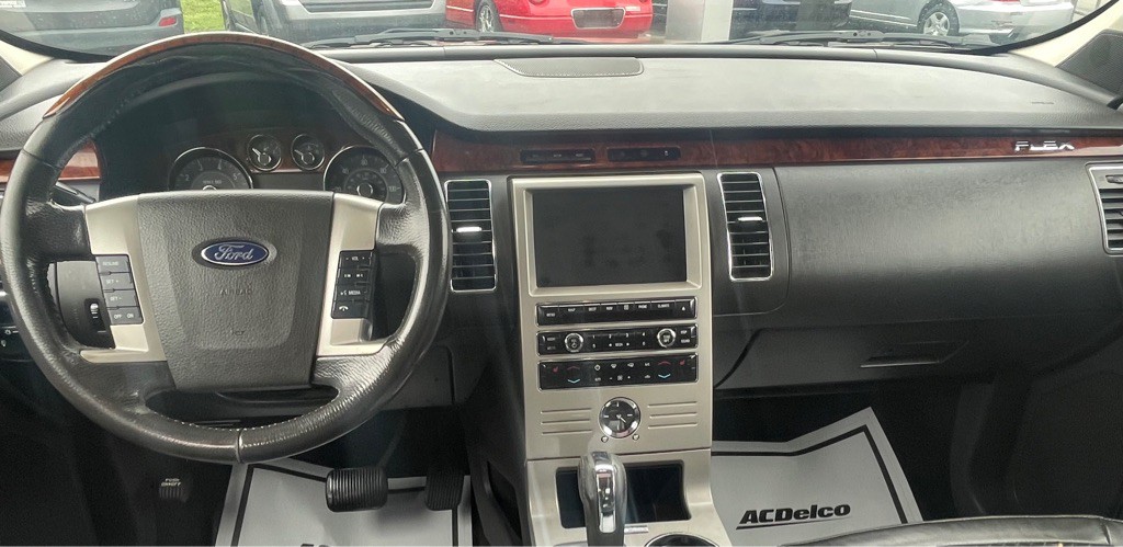 2009 Ford Flex Image 10