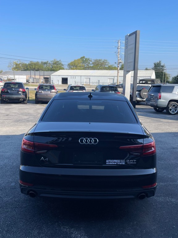 2017 Audi A4 Image 9