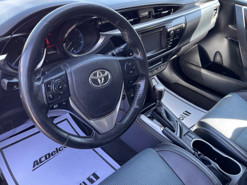 2014 Toyota Corolla Image 8