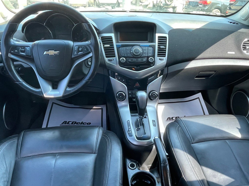 2011 Chevrolet Cruze Image 9