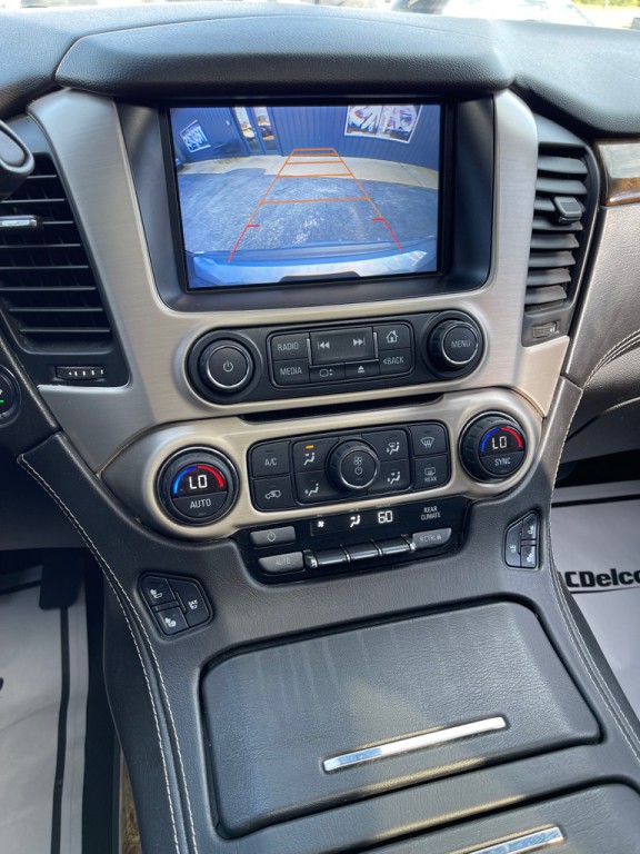 2016 GMC Yukon Image 11