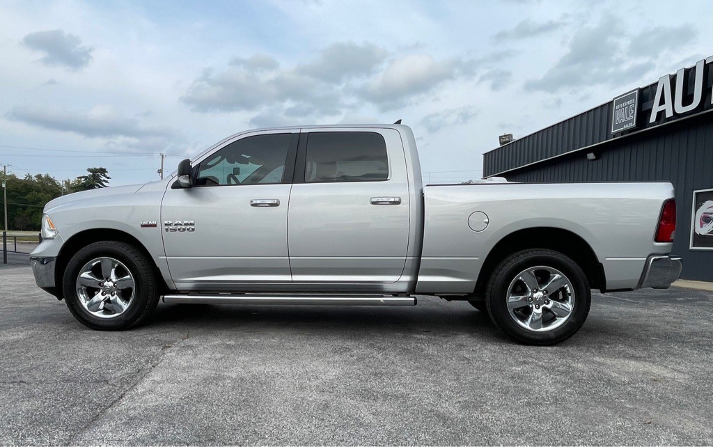 2016 RAM 1500 Image 6