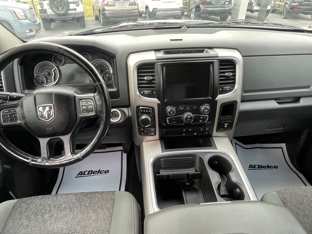 2016 RAM 1500 Image 10