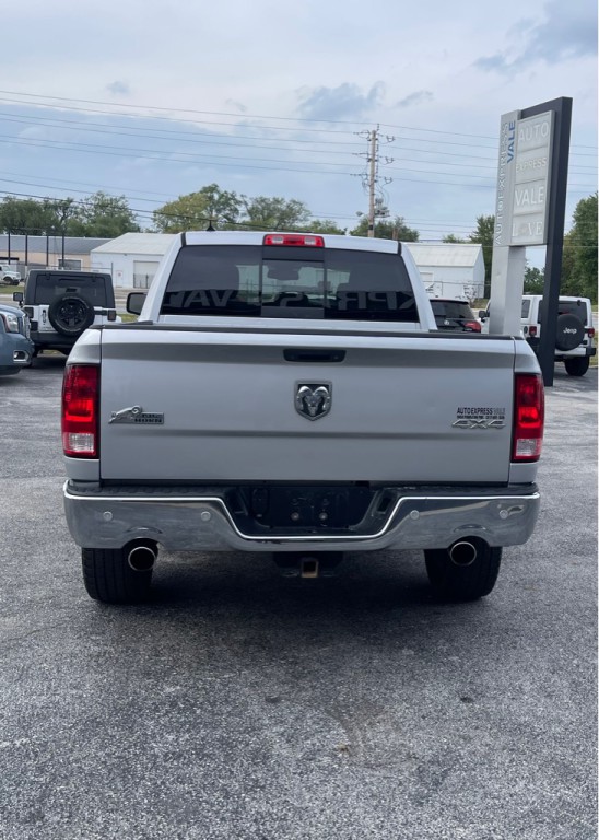 2016 RAM 1500 Image 11