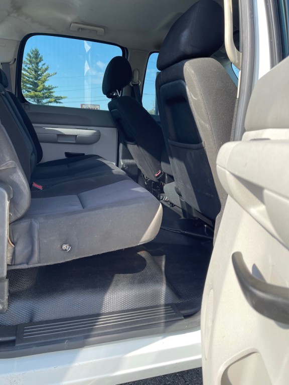 2013 Chevrolet Silverado 1500 Image 3
