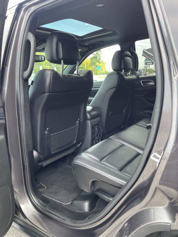 2019 Jeep Grand Cherokee Image 8