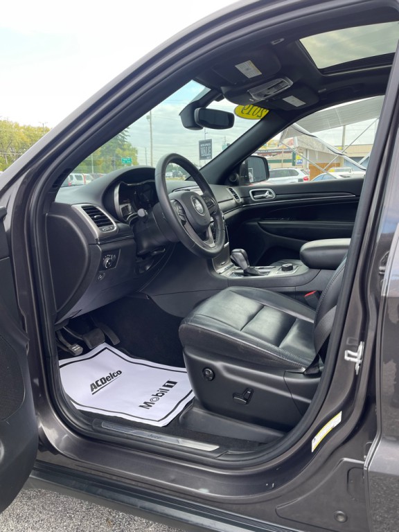 2019 Jeep Grand Cherokee Image 9