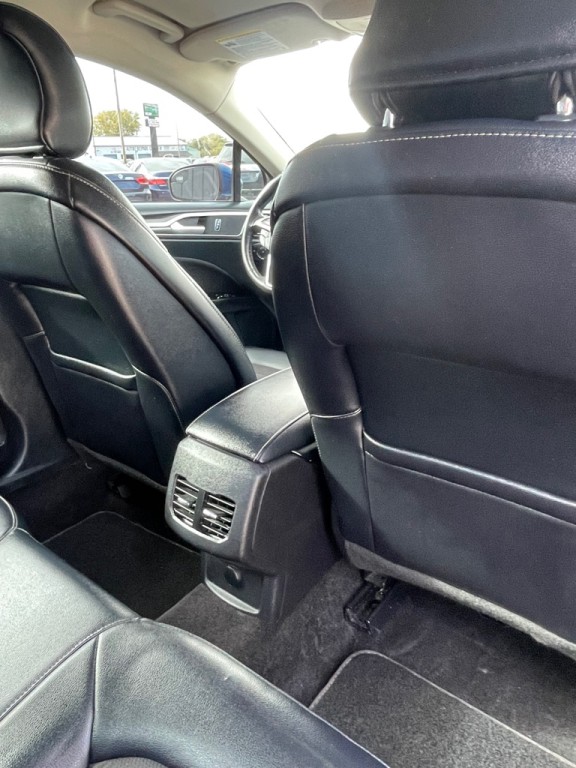 2017 Ford Fusion Image 6