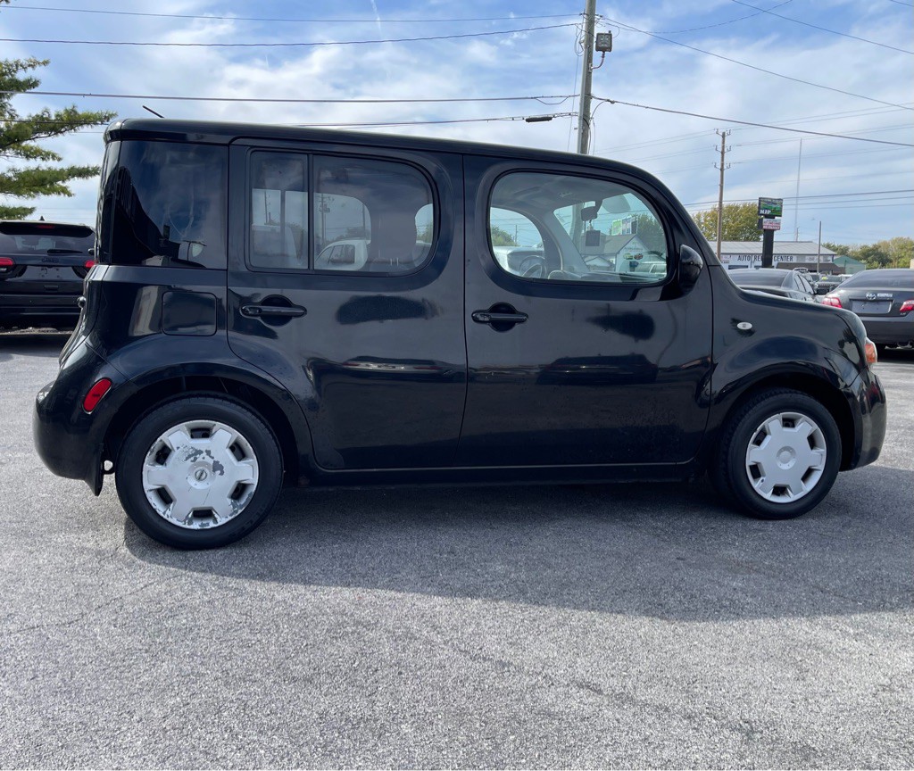 2009 Nissan Cube Image 2