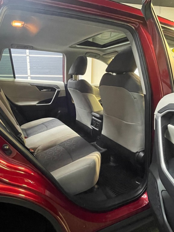 2020 Toyota Rav4 Image 6