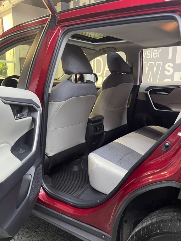 2020 Toyota Rav4 Image 8