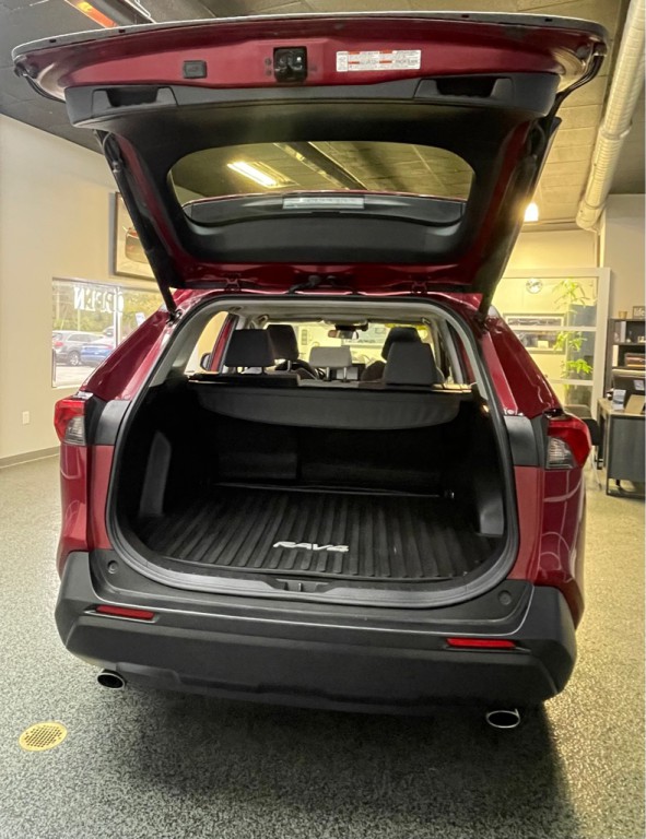 2020 Toyota Rav4 Image 11