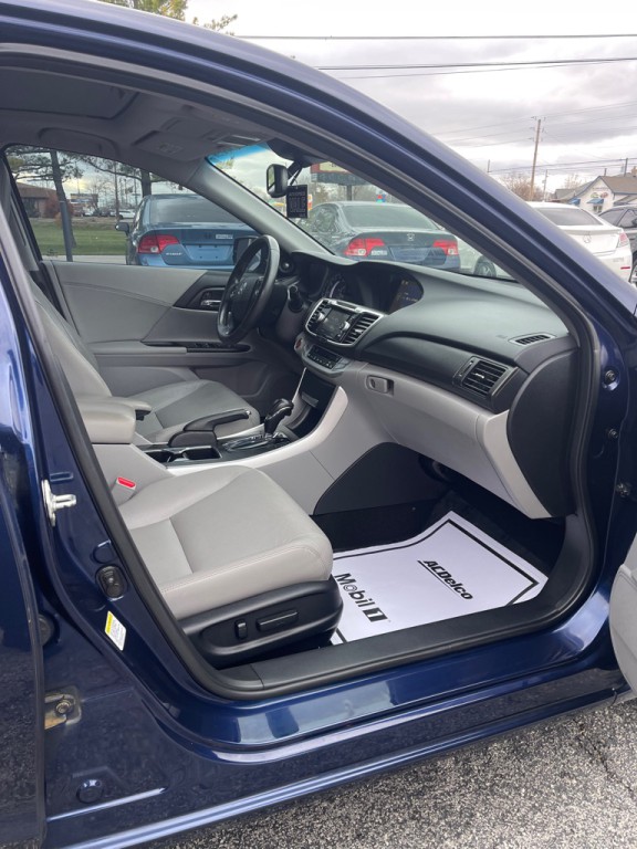 2013 Honda Accord Image 3