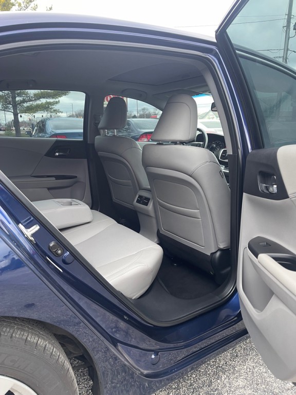 2013 Honda Accord Image 4