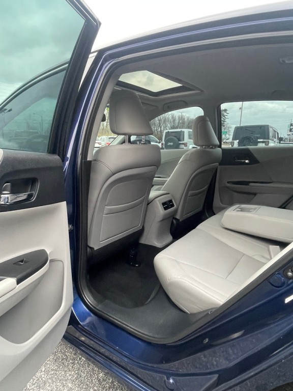 2013 Honda Accord Image 7