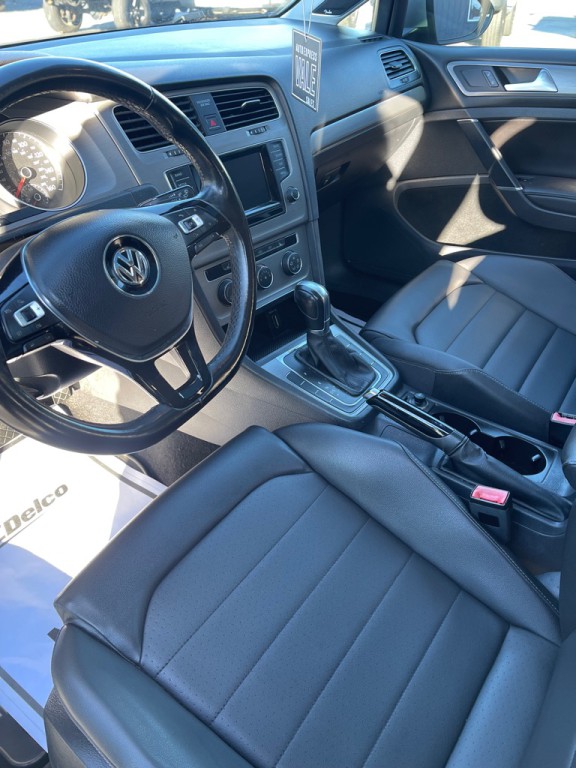 2015 Volkswagen Golf Image 6