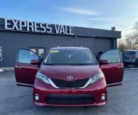 Image for 2017 Toyota Sienna SE ID: 7029875