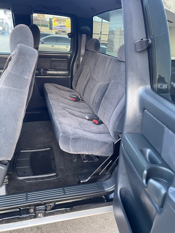 2000 Chevrolet Silverado 1500 Image 10
