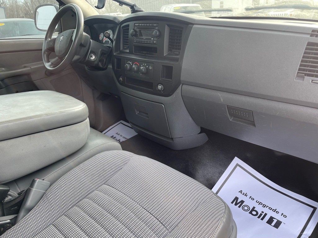 2008 Dodge Ram 1500 Image 5