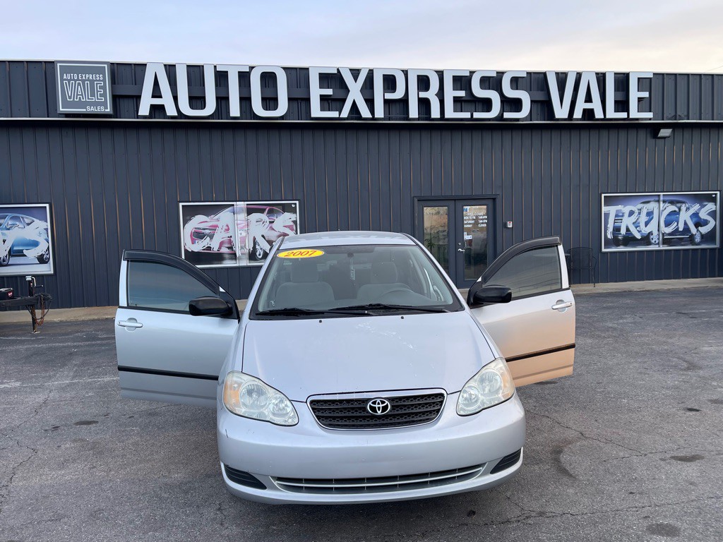 2007 Toyota Corolla Image 1