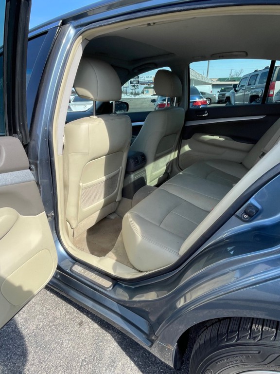 2009 INFINITI G37 Image 6