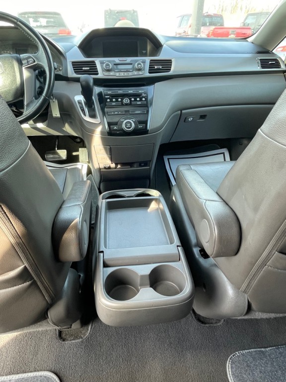 2012 Honda Odyssey Image 10