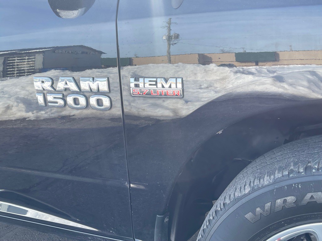 2014 RAM 1500 Image 3