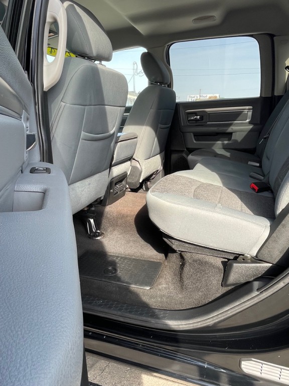 2014 RAM 1500 Image 10