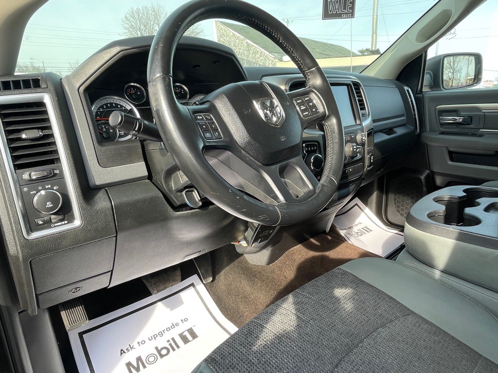 2014 RAM 1500 Image 12