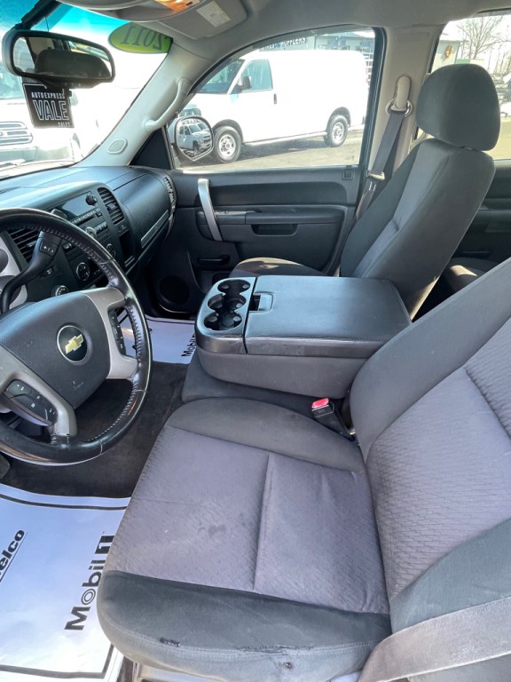 2011 Chevrolet Silverado 1500 Image 10