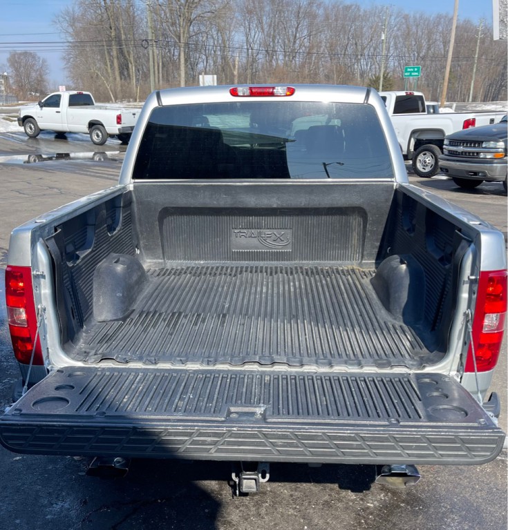 2011 Chevrolet Silverado 1500 Image 13