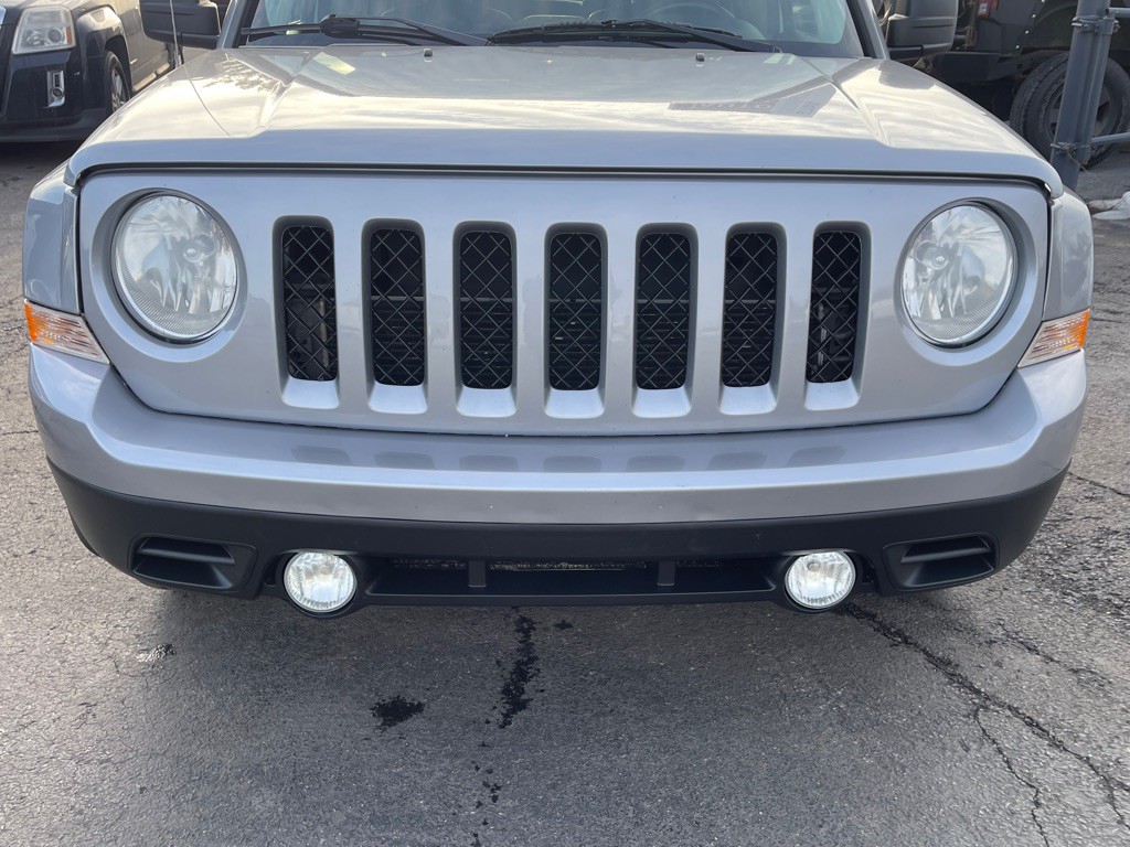 2014 Jeep Patriot Image 2