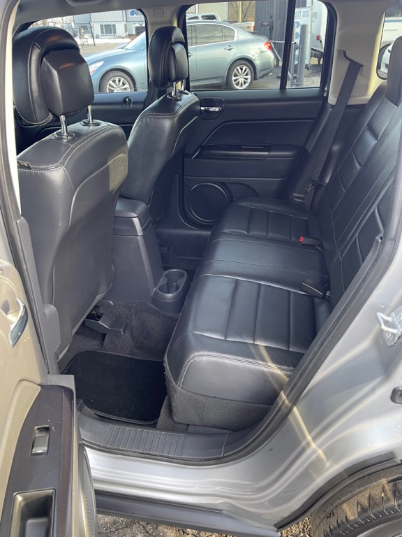 2014 Jeep Patriot Image 9