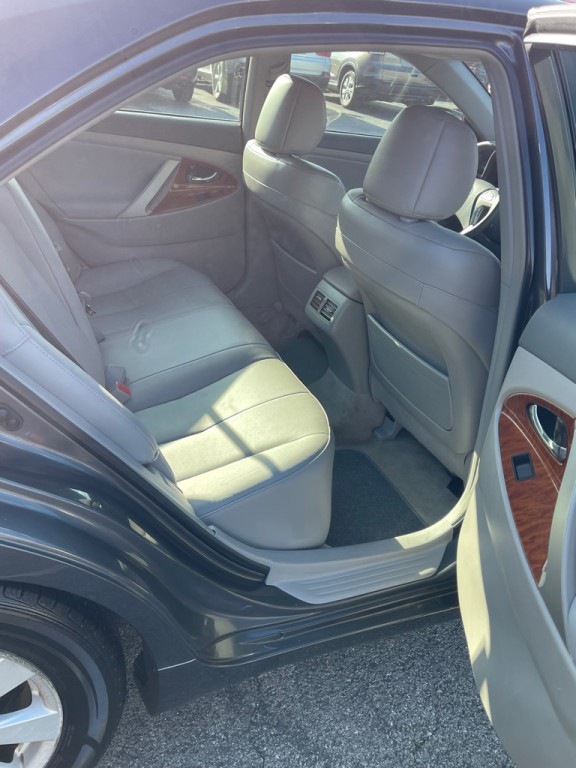 2009 Toyota Camry Image 5