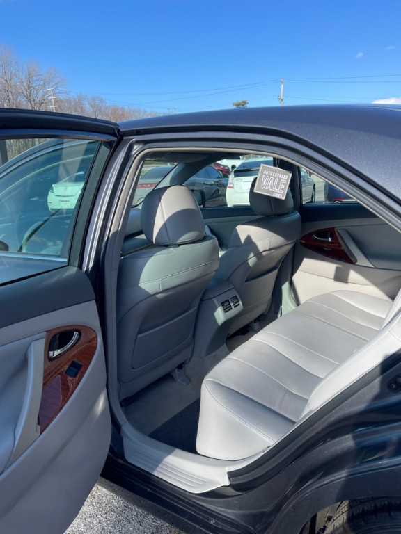 2009 Toyota Camry Image 7