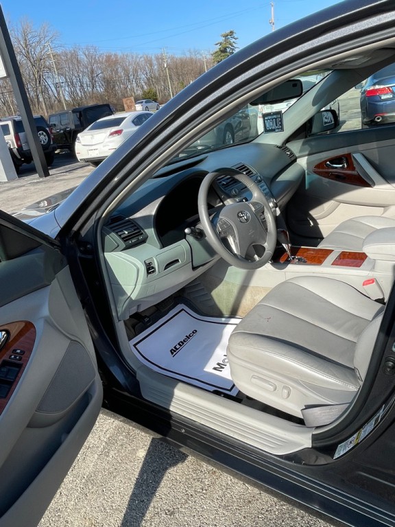 2009 Toyota Camry Image 8