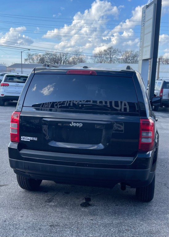 2016 Jeep Patriot Image 11