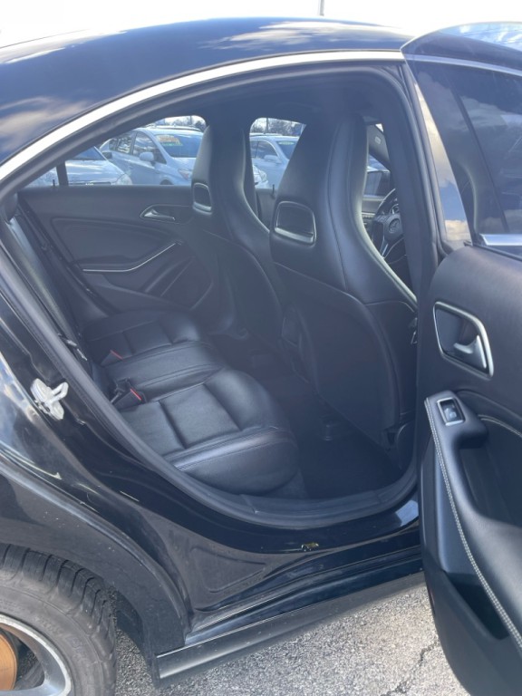 2014 Mercedes-Benz CLA-Class Image 5