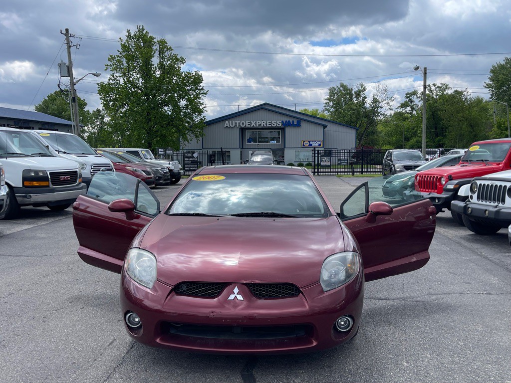 2007 Mitsubishi Eclipse Image 1